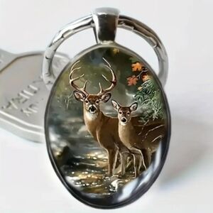 NEW! Stylish Deer-Themed Alloy Oval Keyring. NWOT